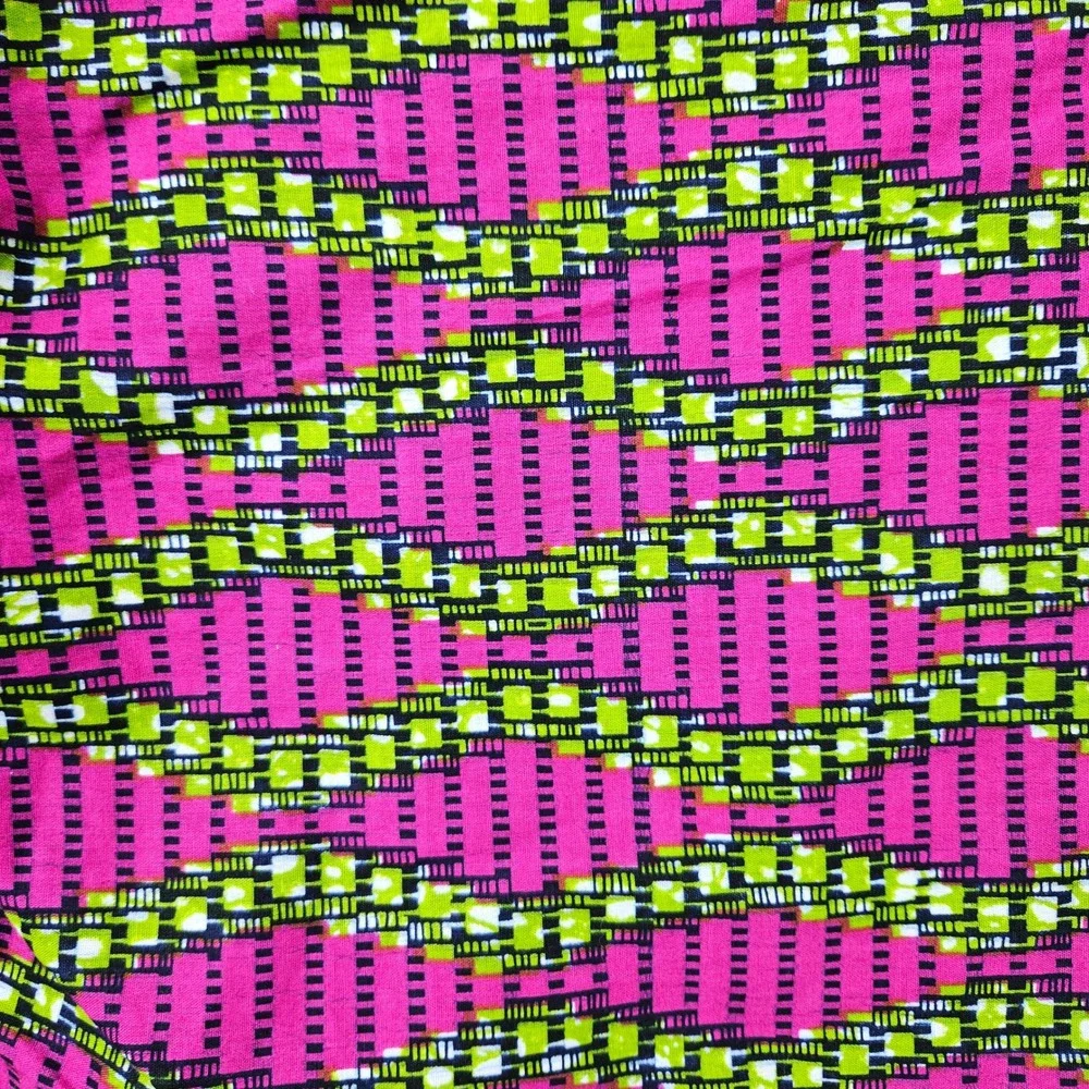 NEW Nallem Shorts Men's XL Pink Green Geometric Ankara Print African Fashion NWT
